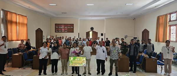 BimTek Pengelolaan Sampah Wisata Alam di Kawasan TN Bali Barat